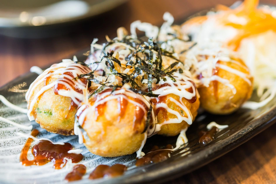 Những Món Ăn Phải Thử Khi Đến Osaka